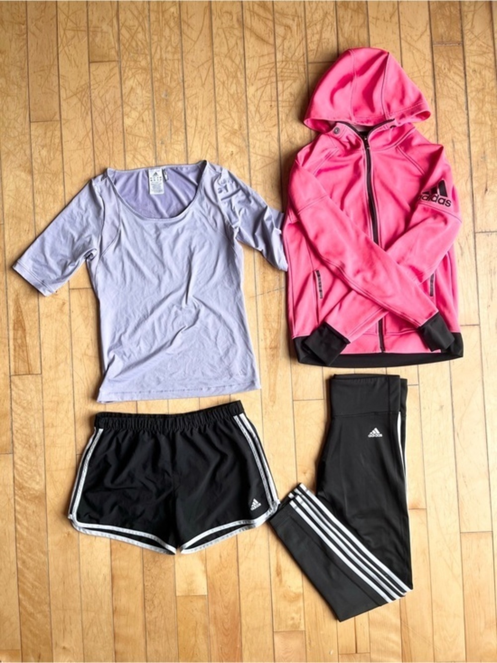 Adidas Training Essentials 4‑Piece Activewear Set Size Medium